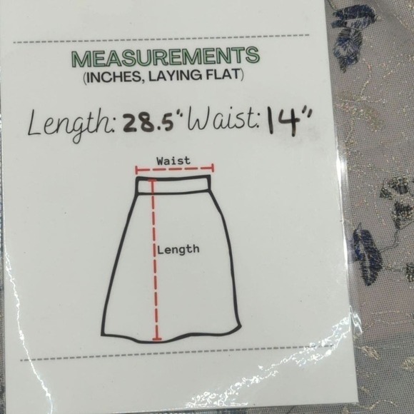 BCBG MAX AZRIA Floral Embroidery Knee Length Skirt Sz. 8 NWT - Picture 6 of 7